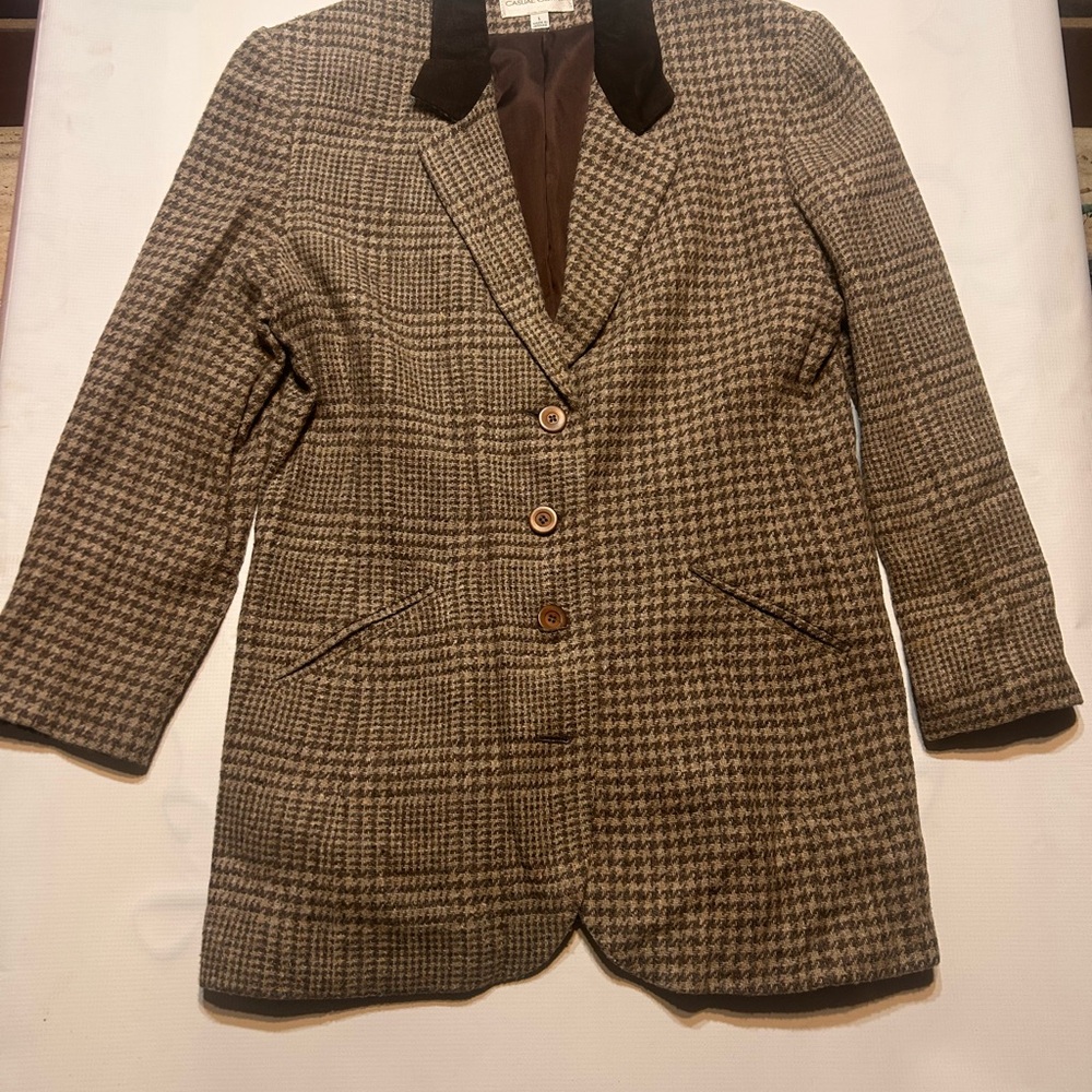 Casual Corner Brown Plaid Blazer